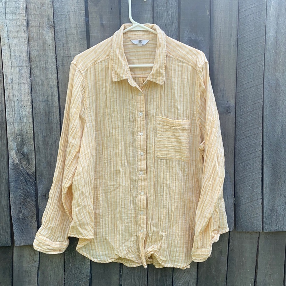 𝅺time & Tru Women’s Yellow Stripped Button Down XXL